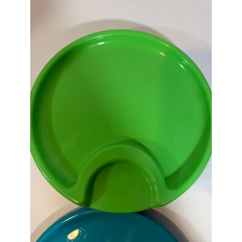 Pampered Chef Party Outdoor Picnic Plastic Plates Set of 6 -p;#2823 Retired